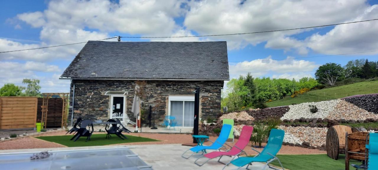 Bed and Breakfast La Cle Du Maumont Sainte-Féréole Exterior foto